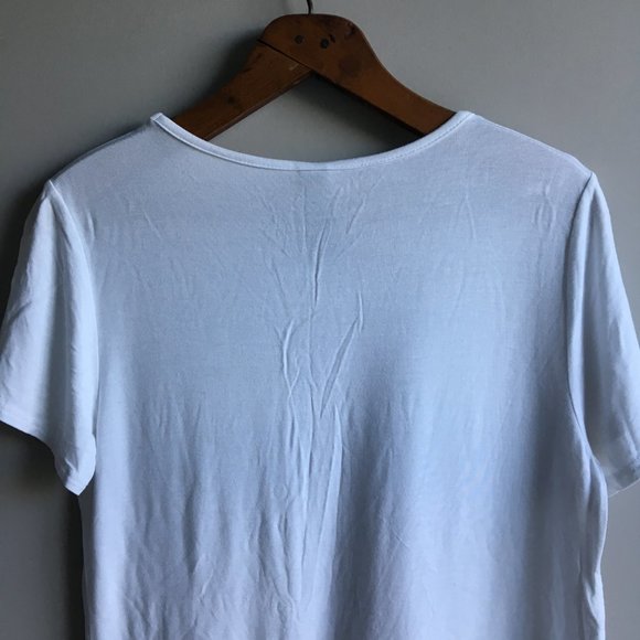 ⚪ Agnes & Dora super soft white basic tee - Picture 8 of 13